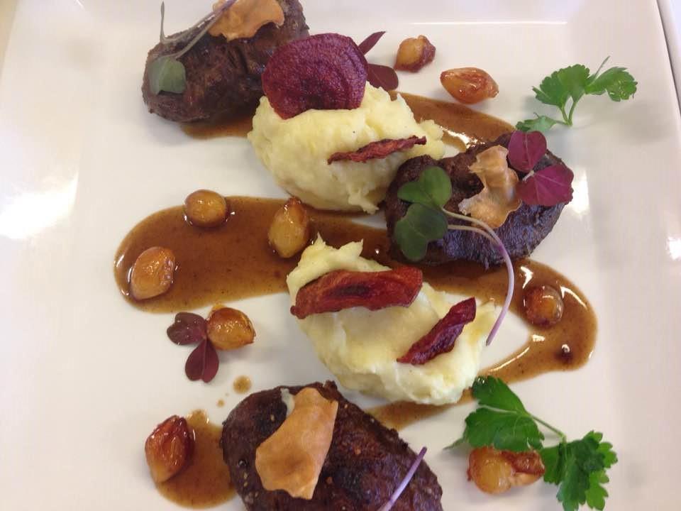 Solyst Kro- Restaurant Og Hotel I/S เออเบินโค ภายนอก รูปภาพ